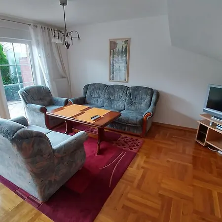 Prázdninový dům Messezimmer Laatzen Apo 3 *